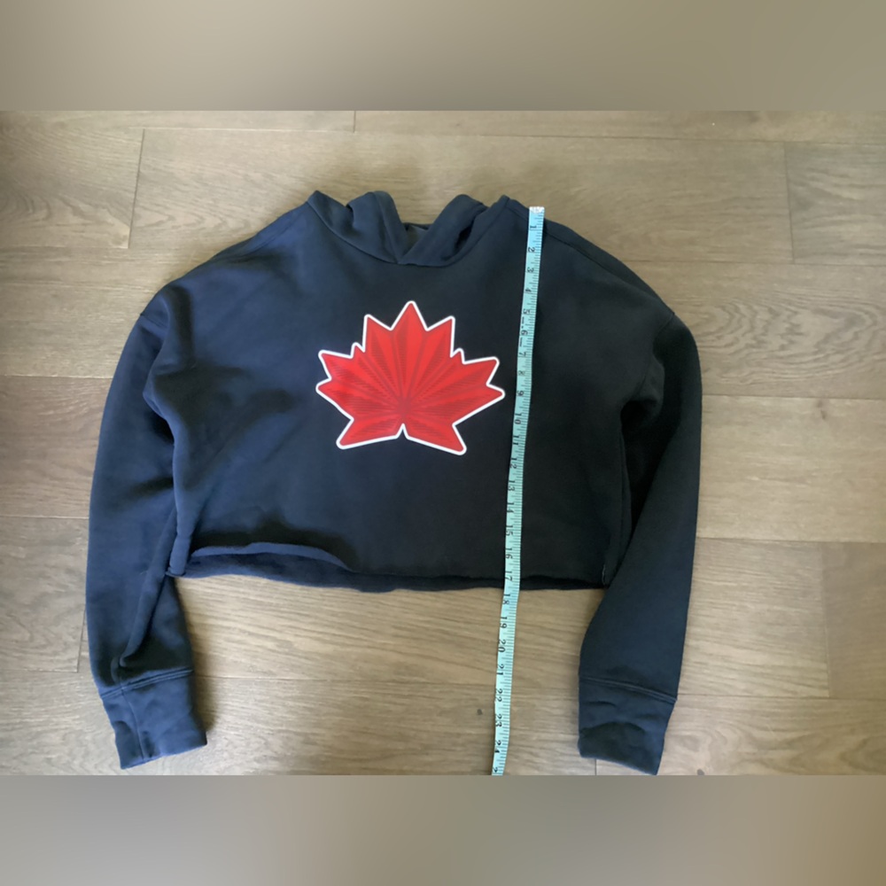 Nike crop hoodie NWOT - Picture 5 of 5